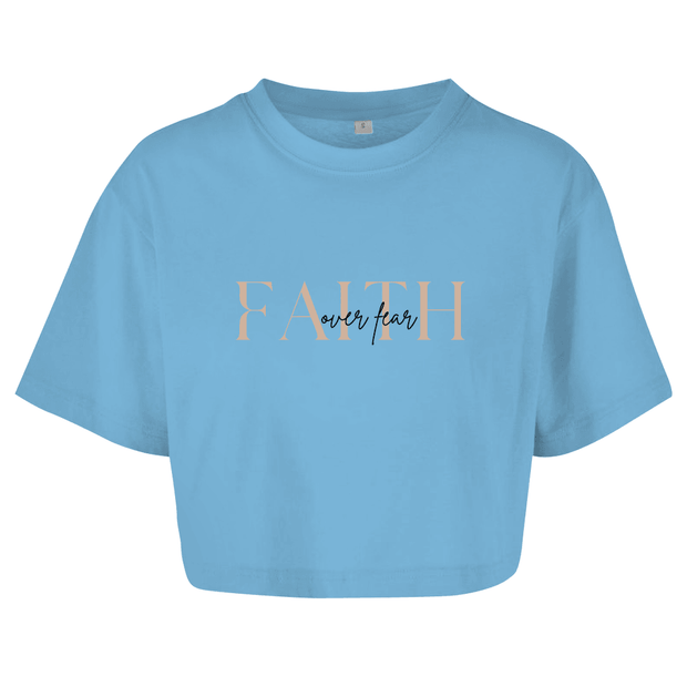 Damen Oversize Crop Top "Faith over Fear" - by-grace.store