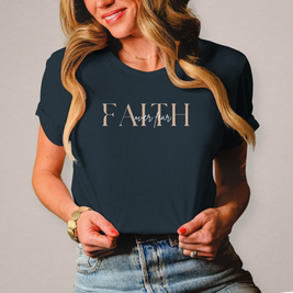Damen T-Shirt Faith over Fear | Christliches Shirt – By Grace