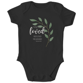 Kinder Bio Body „Loved“ – Liebevolle Botschaft für Babys | by-grace.store