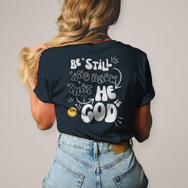 Damen T-Shirt „He is God“ – Christliches Statement Shirt | Glaube & Jesus