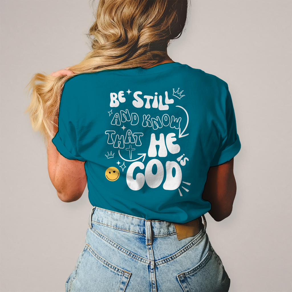 Damen T-Shirt „He is God“ – Christliches Statement Shirt | Glaube & Jesus