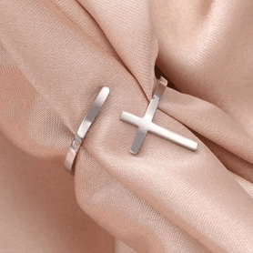 Eleganter verstellbarer Kreuzring - by-grace.store
