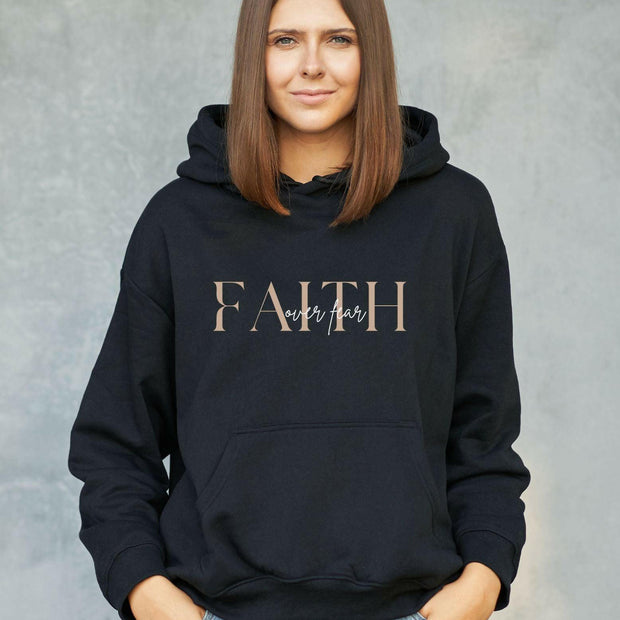 Damen Premium Bio Hoodie "Faith over Fear" - by-grace.store
