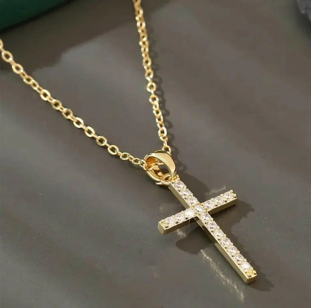 925er Silber Kreuzkette mit Zirkonia – Silber oder Vergoldet | Christliche Kette für Damen