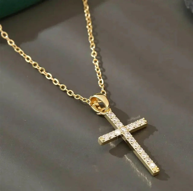 925er Silber Kreuzkette mit Zirkonia – Silber oder Vergoldet | Christliche Kette für Damen