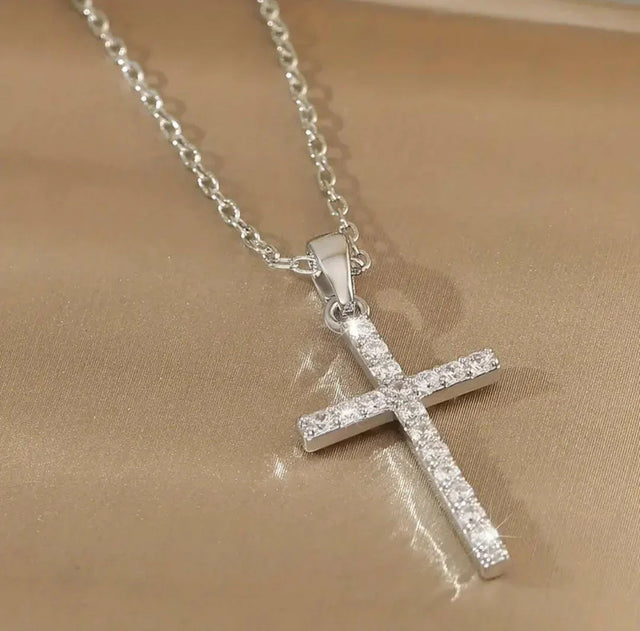 925er Silber Kreuzkette mit Zirkonia – Silber oder Vergoldet | Christliche Kette für Damen