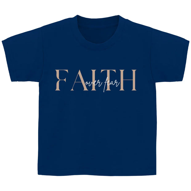 Kinder T-Shirt „Faith over Fear“ – Christliches Motivshirt für Jungen & Mädchen | byGraceStore