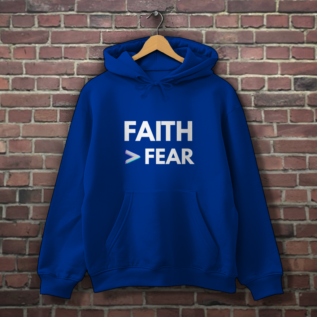 Herren Hoodie Faith > Fear – Christlicher Hoodie mit Glaubensbotschaft | by-grace.store