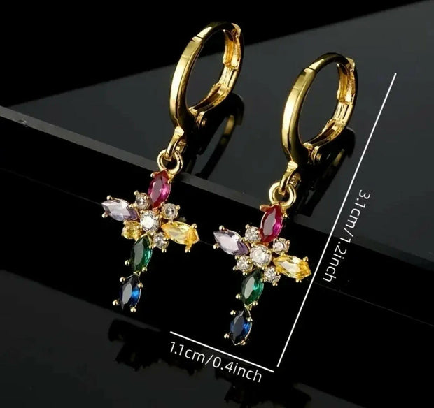 Goldene Kreuz-Ohrringe mit bunten Kristallen | Christlicher Schmuck für Damen