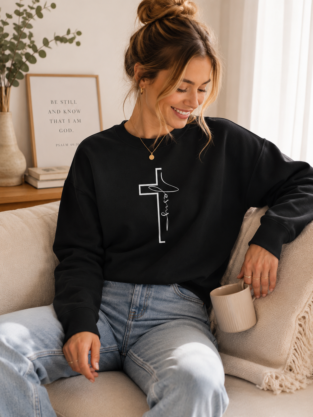 Damen Bio Sweatshirt „Jesus Cross“ | Christlicher Pullover mit Kreuz – By Grace