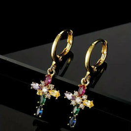 Goldene Kreuz-Ohrringe mit bunten Kristallen | Christlicher Schmuck für Damen